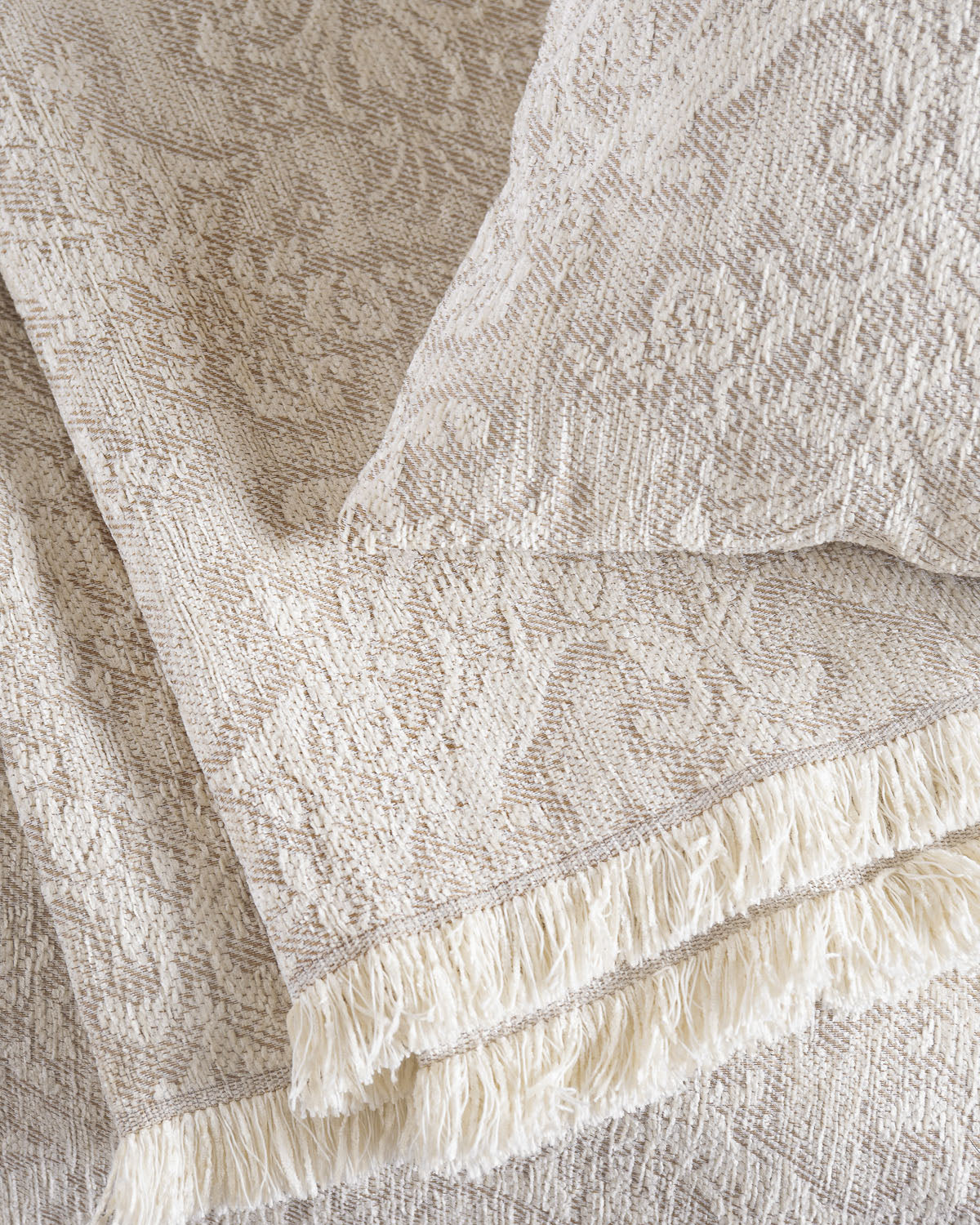 BIANCO- Ριχτάρι Εκρού από την εταιρεία Rythmos Home