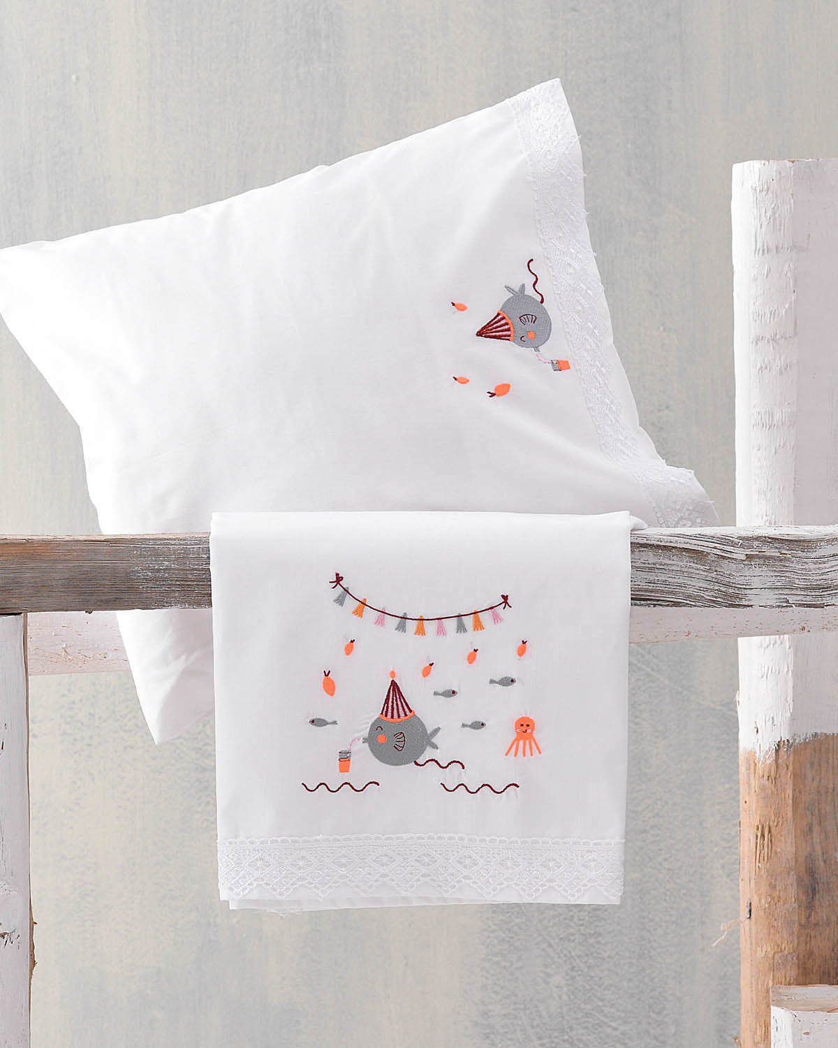 BUBBLES Πορτοκαλί - Σετ σεντόνια βρεφικά 3 τεμ. με κέντημα 100 x 160 Πορτοκαλί 100 x 160 από την εταιρεία Rythmos Home