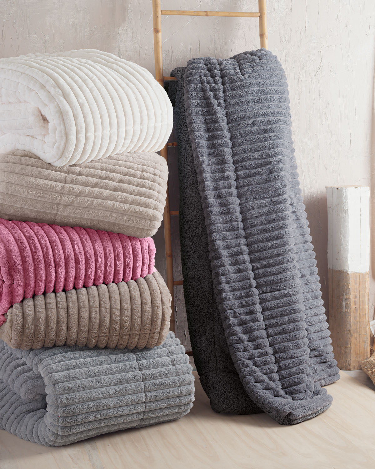 BUTTER Εκρού - Κουβερτοπάπλωμα από την εταιρεία Rythmos Home