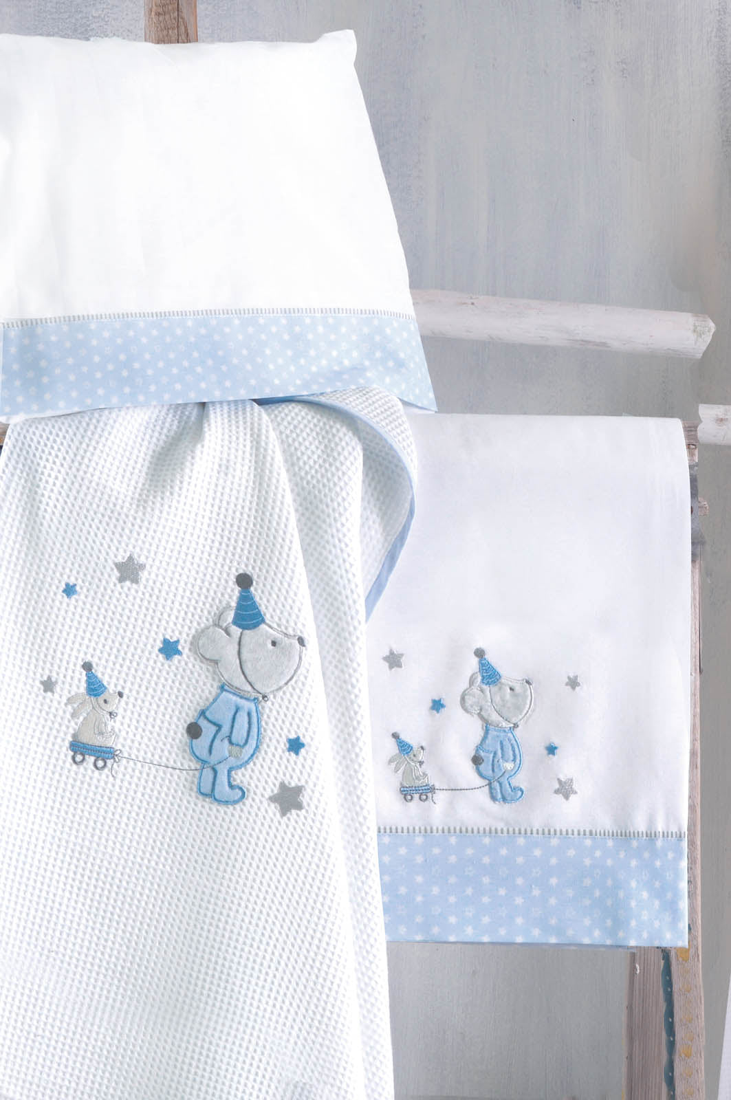 FELIX Σιέλ - Σετ σεντόνια βρεφικά 3 τεμ. με κέντημα 100 x 160 Σιέλ 100 x 160 από την εταιρεία Rythmos Home