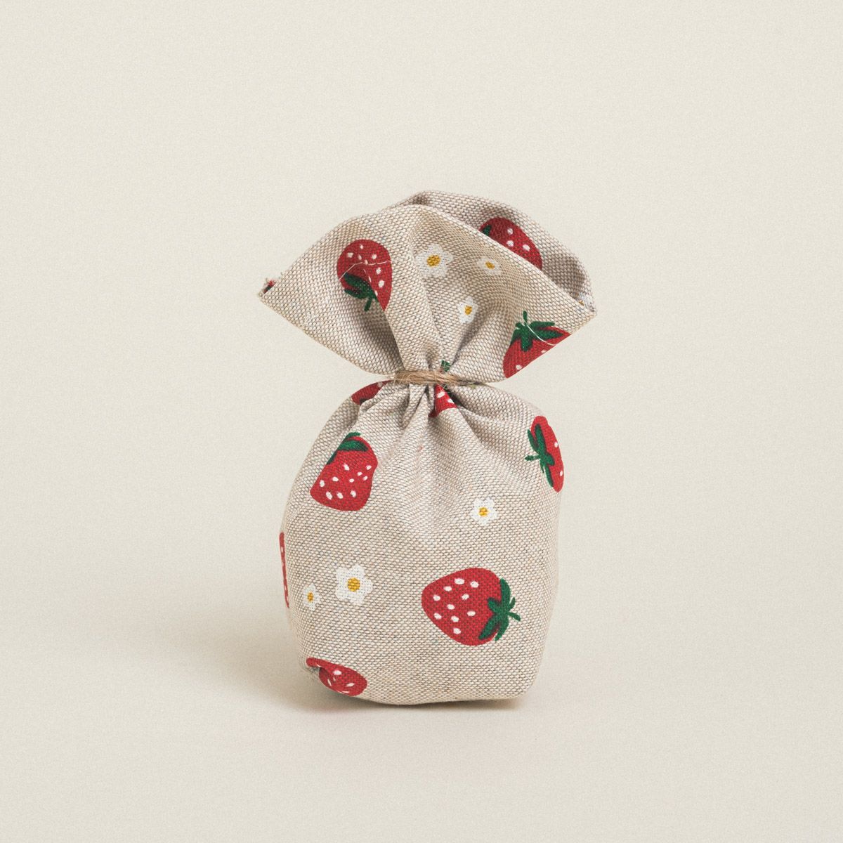ΠΟΥΓΚΙ ΜΕ ΒΑΣΗ 8 x 12 cm ΦΡΑΟΥΛΕΣ
