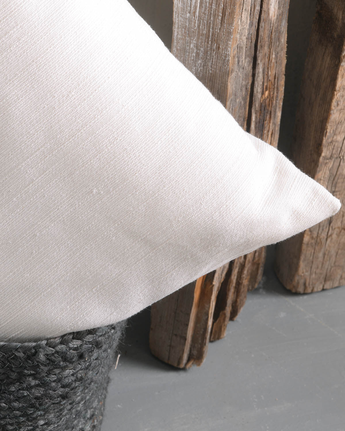 FIGMA Εκρού - Μαξιλαροθήκη από την εταιρεία Rythmos Home