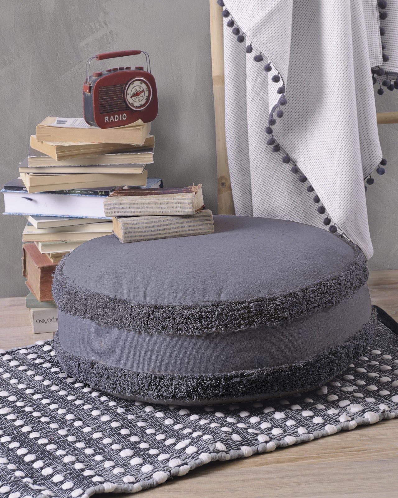 INCA Γκρι - Μαξιλάρι Πουφ Δ45 x Υ18 Γκρι Δ45 x Υ18 από την εταιρεία Rythmos Home