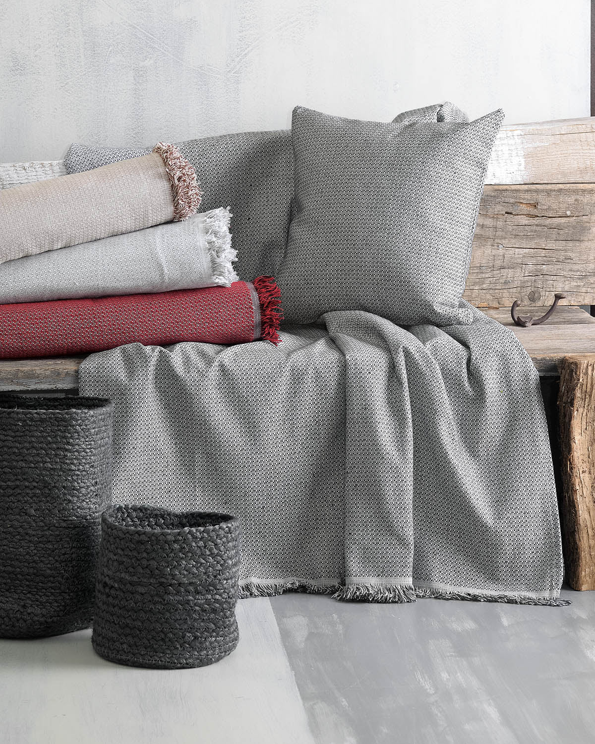 LUNA Μπεζ - Μαξιλαροθήκη από την εταιρεία Rythmos Home