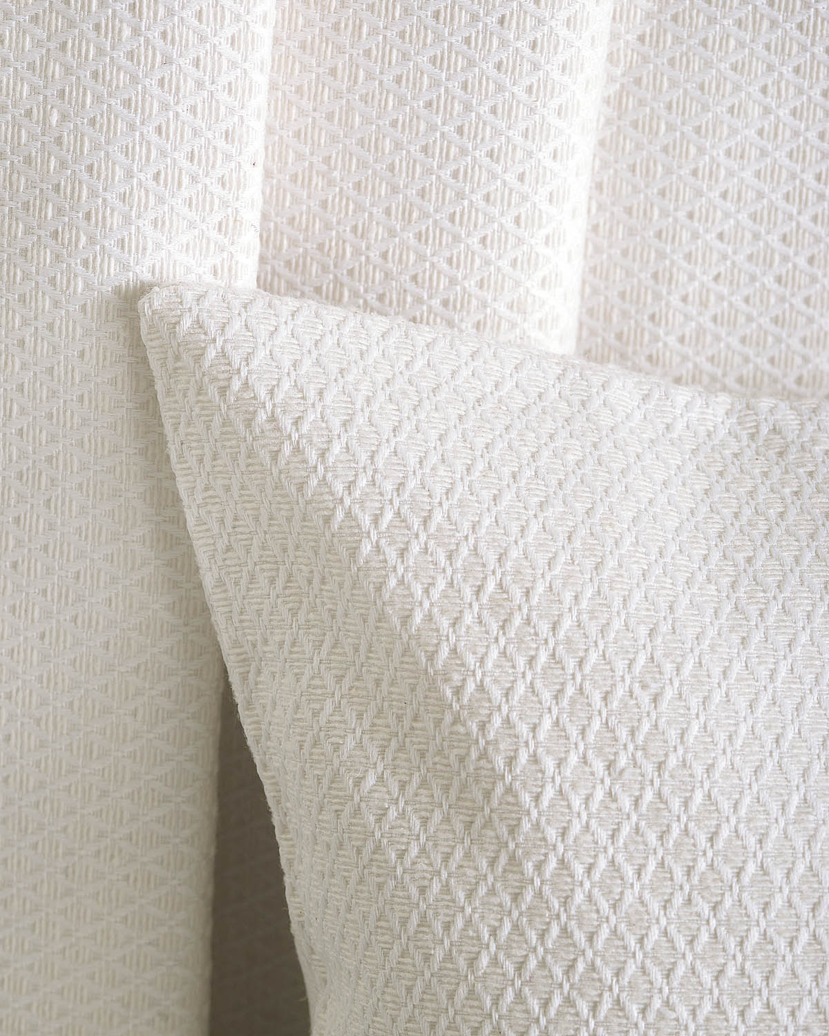 MATIS Εκρού - Μαξιλαροθήκη από την εταιρεία Rythmos Home