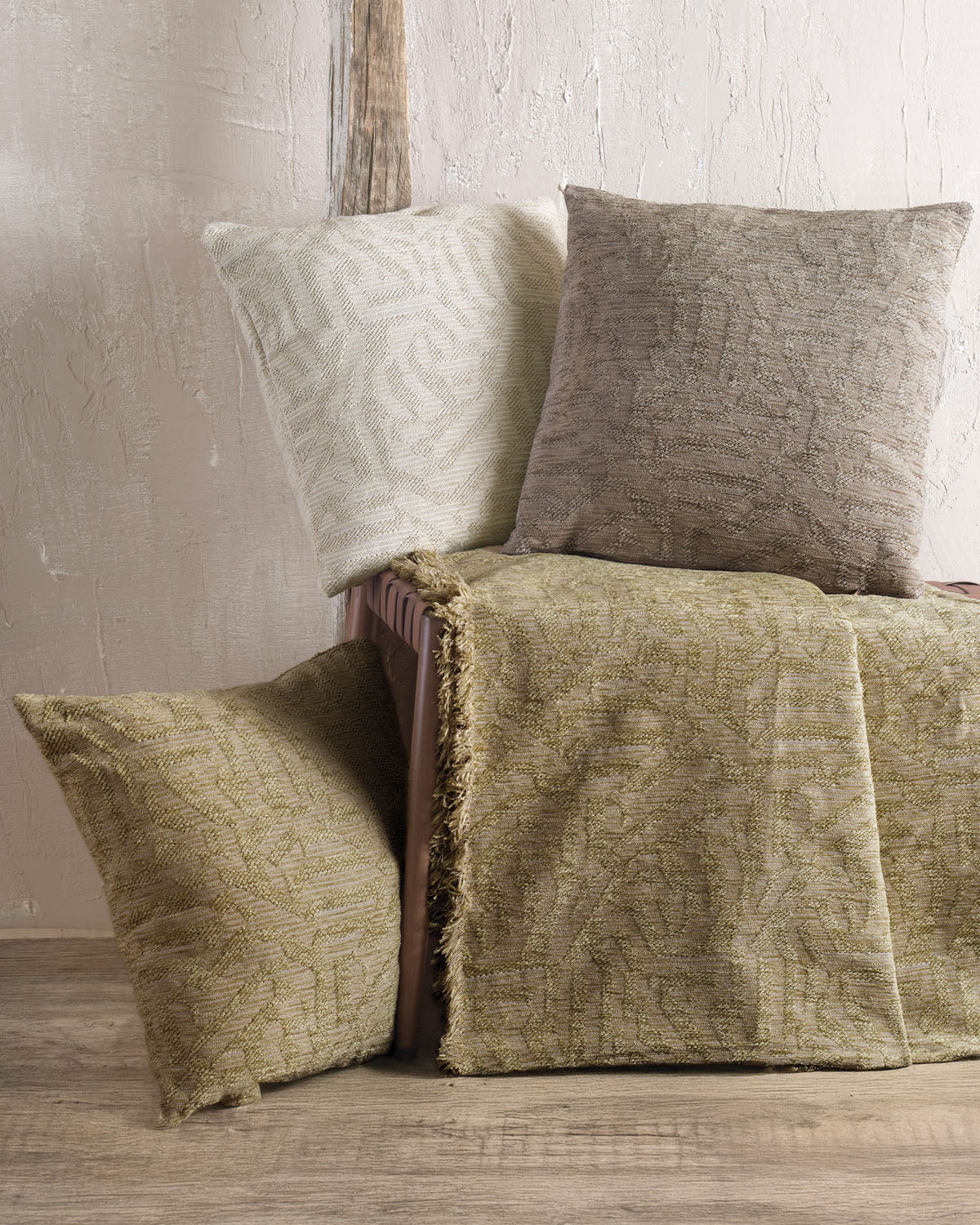 MELIE Μπεζ- Μαξιλαροθήκη από την εταιρεία Rythmos Home