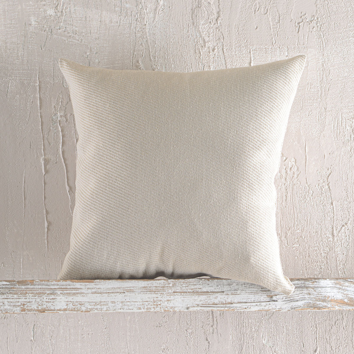 REVE Μπεζ - Μαξιλαροθήκη 40 x 40 Μπεζ 40 x 40 από την εταιρεία Rythmos Home