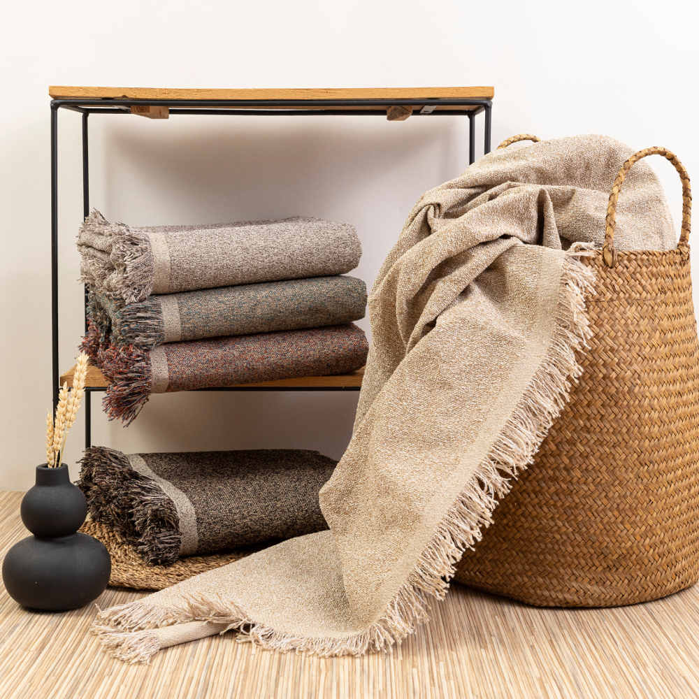 Ριχτάρι Τετραθέσιο Plexis από την εταιρεία Borea Home Textiles