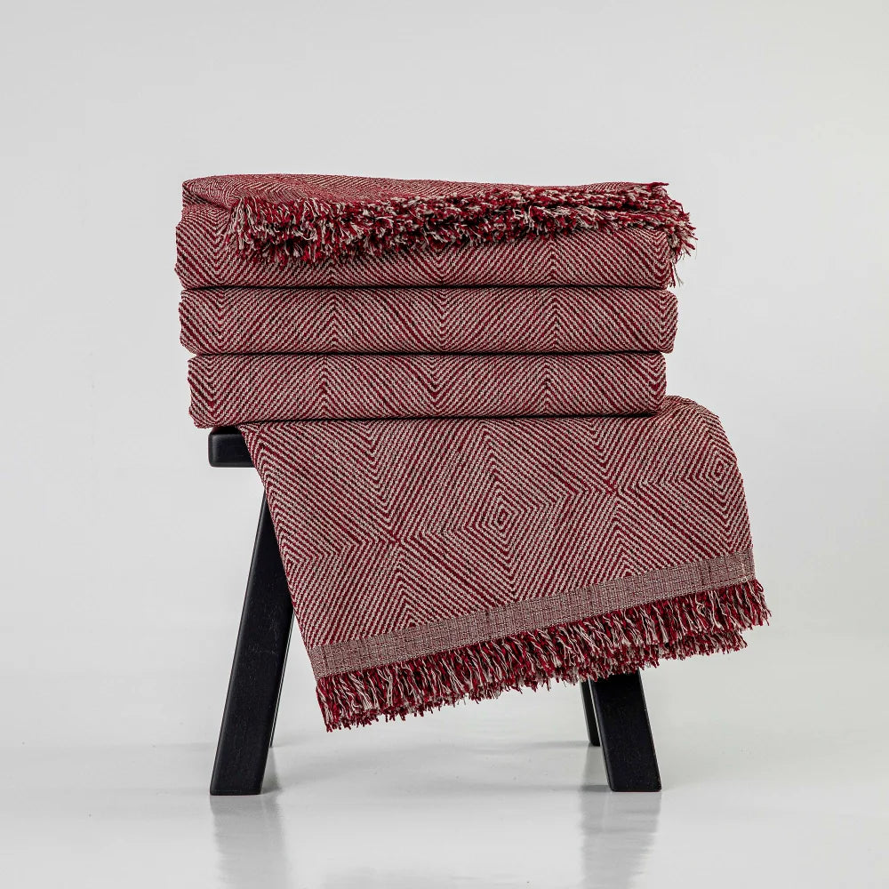 Ριχτάρι Σενίλ Τριθέσιο Bari από την εταιρεία Borea Home Textiles