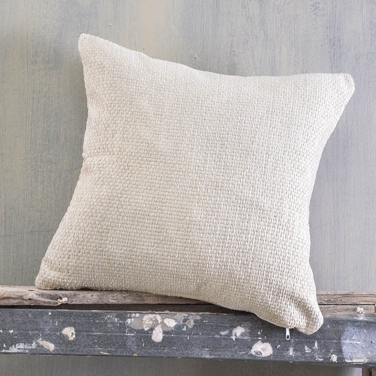 ROWEN - Ριχτάρι 40 x 40 Εκρού 40 x 40 από την εταιρεία Rythmos Home