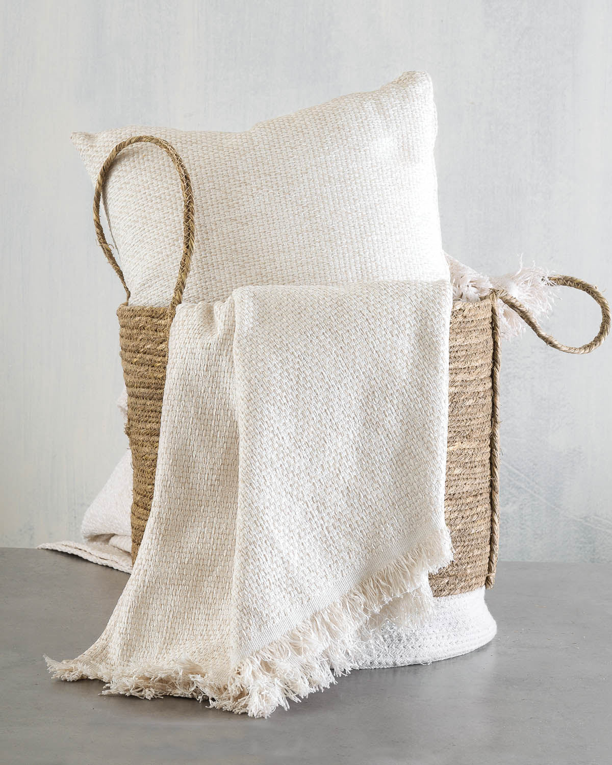 ROWEN - Ριχτάρι Εκρού από την εταιρεία Rythmos Home