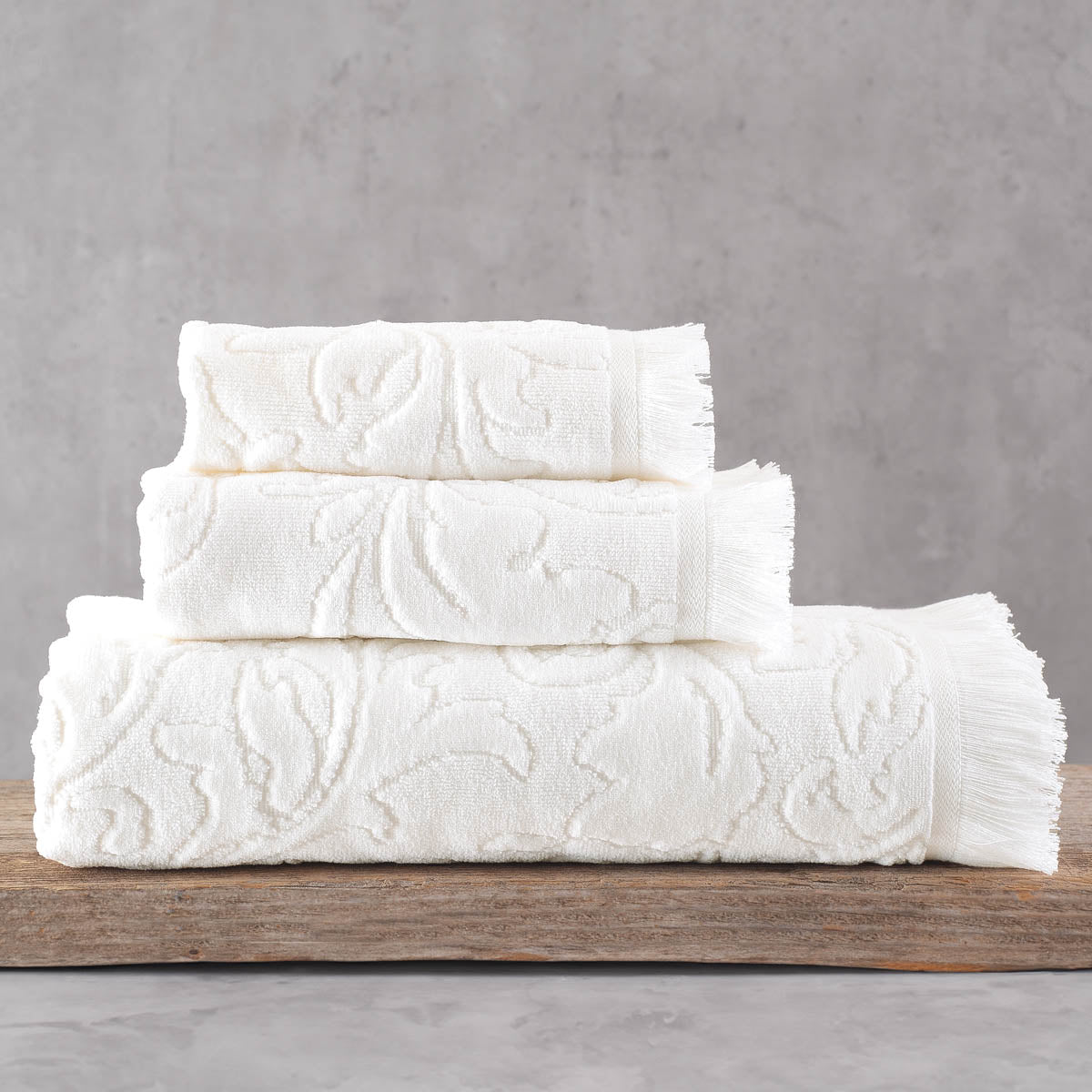 SIENNA new - Πετσέτα 100% ΒΑΜΒΑΚΙ ΖΑΚΑΡ ΒΕΛΟΥΤΕ ΚΡΟΣΣΙ