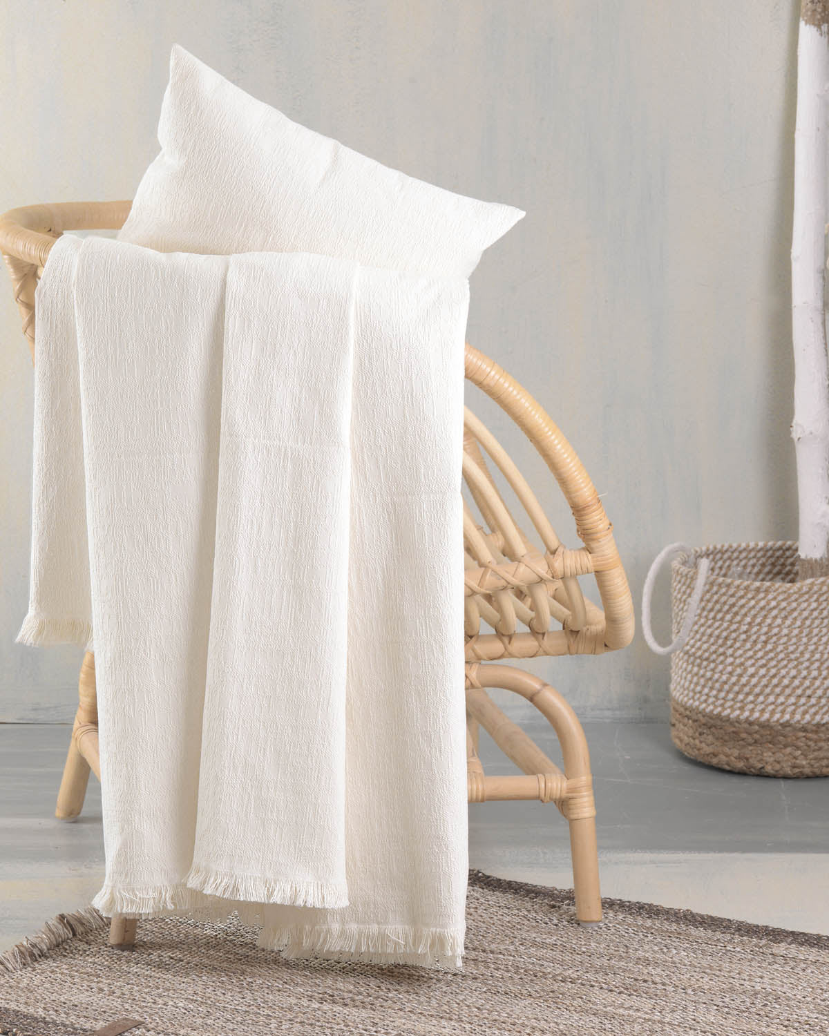 MAURICIO - Ριχτάρι 180 x 160 Εκρού 180 x 160 από την εταιρεία Rythmos Home