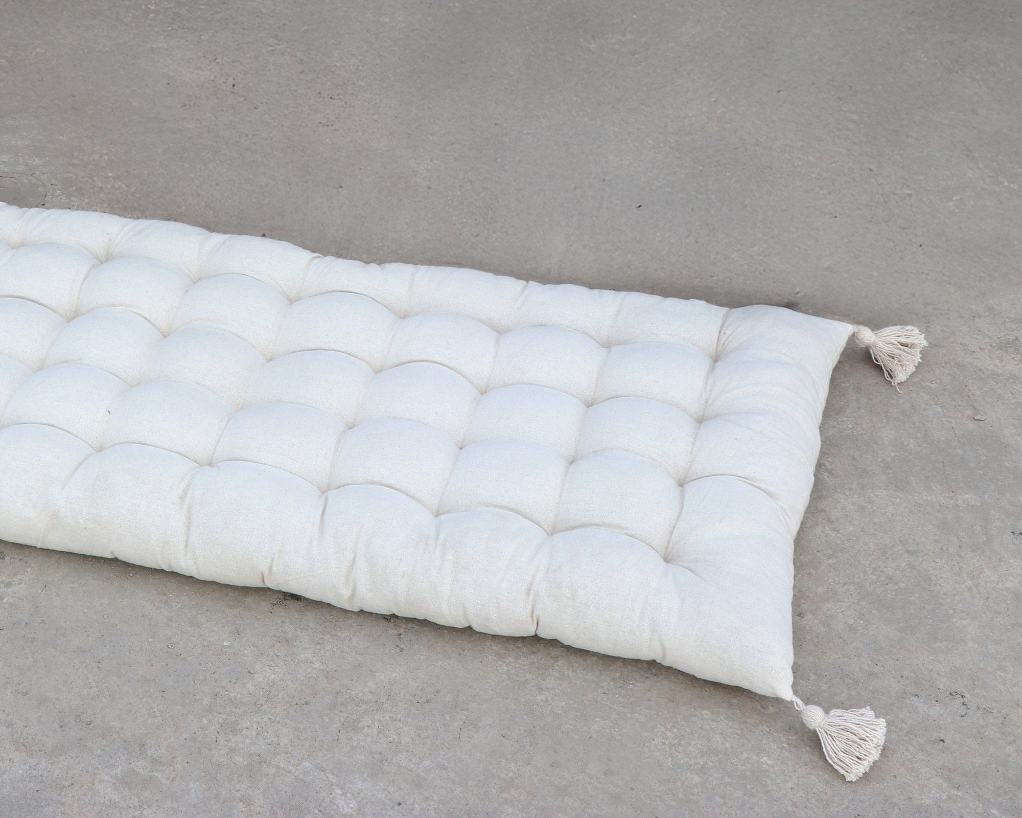 SONIA Εκρού - Μαξιλάρι ΔΑΠΕΔΟΥ 60 x 120 Εκρού 60 x 120 από την εταιρεία Rythmos Home