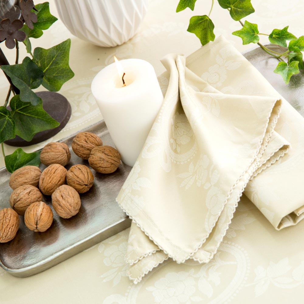 Τραπεζομάντηλο Αριάδνη από την εταιρεία Borea Home Textiles