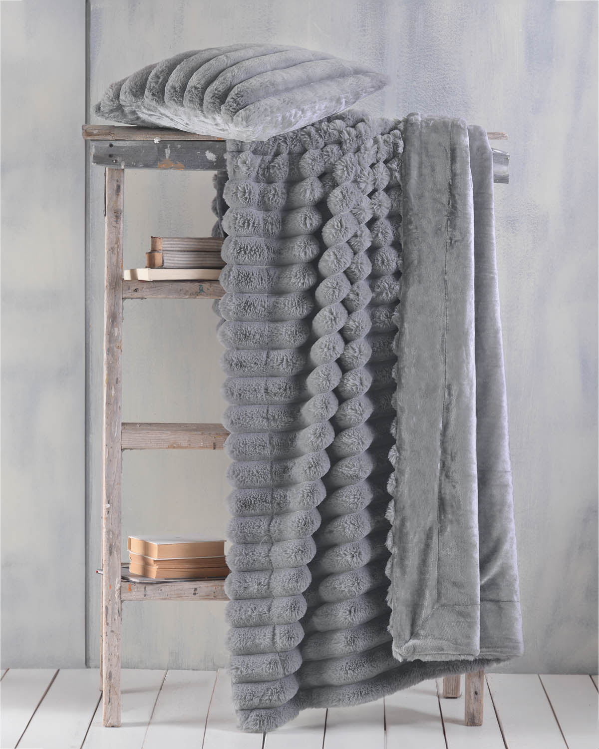 TRINITY Γκρι - ΠΑΙΔΙΚΟ Κουβερτοπάπλωμα από την εταιρεία Rythmos Home