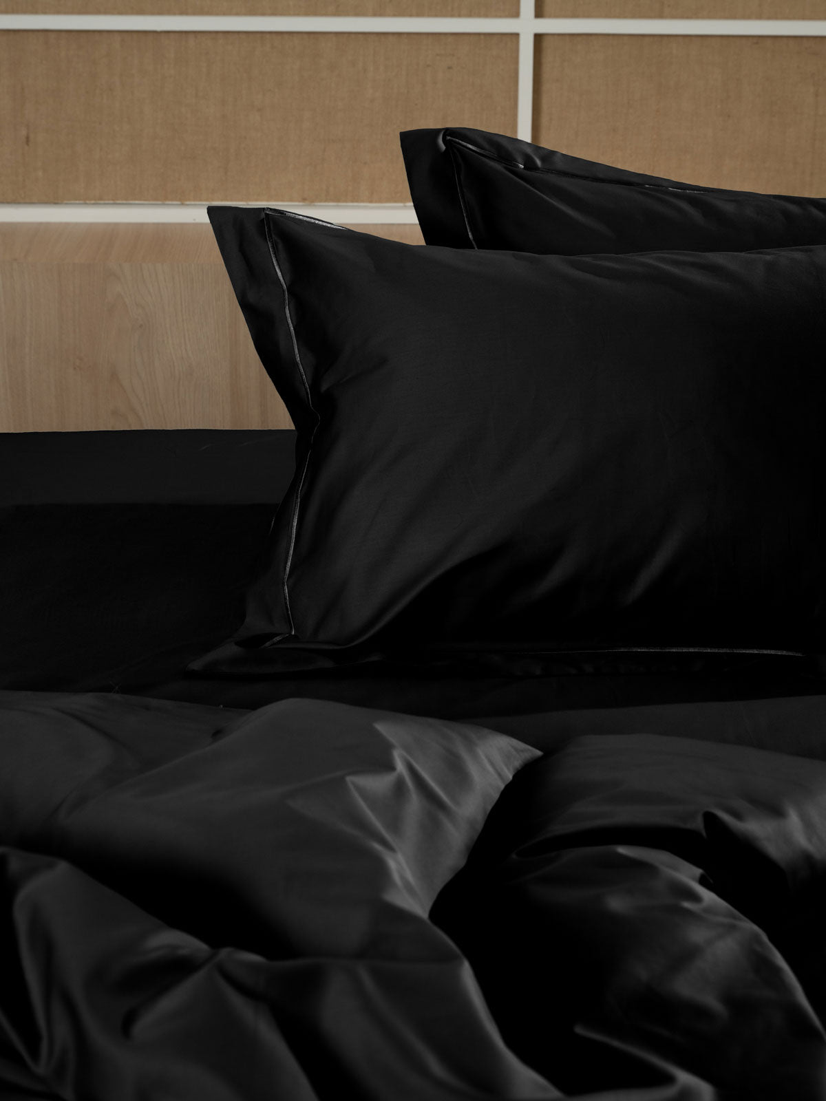 Παπλωματοθήκη Βαμβακοσατέν Omnia Black Υπέρδιπλη (220x240) από την εταιρεία Sunshine Home