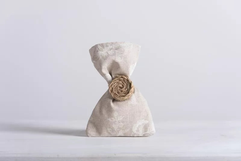 ΠΟΥΓΚΙ ΥΦΑΣΜΑΤΙΝΟ ΛΕΥΚΟ ΛΟΥΛΟΥΔΙ 12 x 17 cm