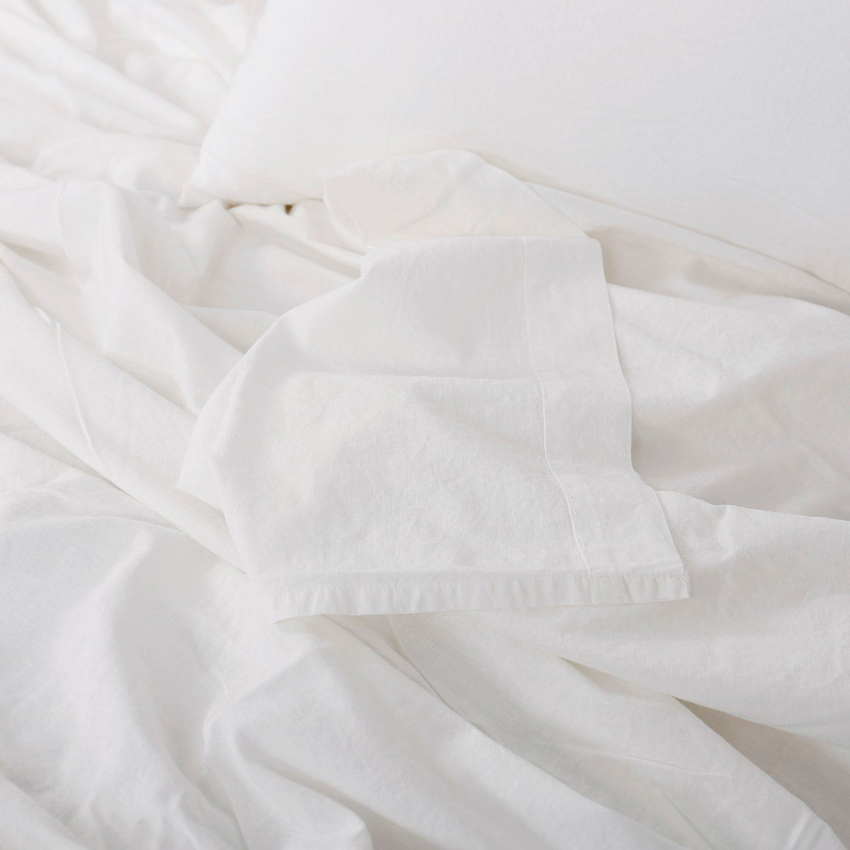 Σετ παπλωματοθήκη υπέρδιπλη Hilton Art 11151 230x250 Λευκό από την εταιρεία Beauty Home