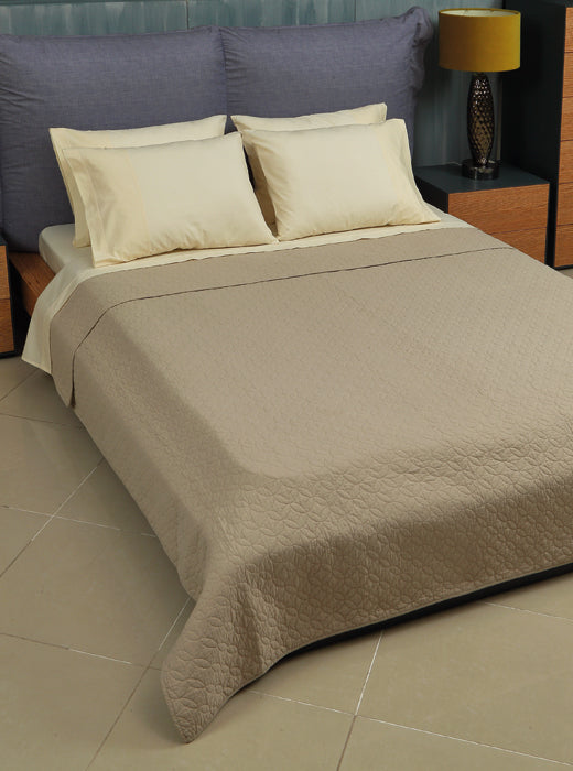 4002 από την εταιρεία Vesta Home