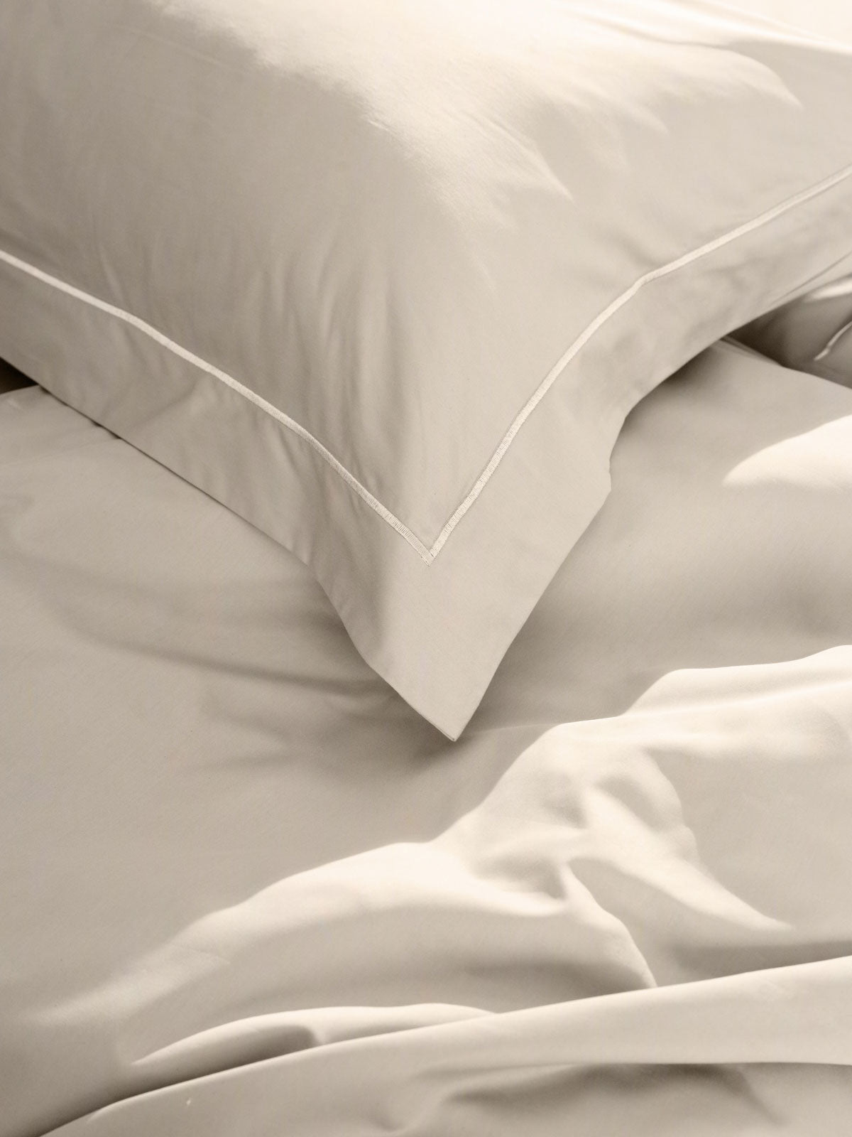 Σετ Σεντόνια Βαμβακοσατέν Omnia μονόχρωμα Beige Υπερδιπλο (255x280) από την εταιρεία Sunshine Home