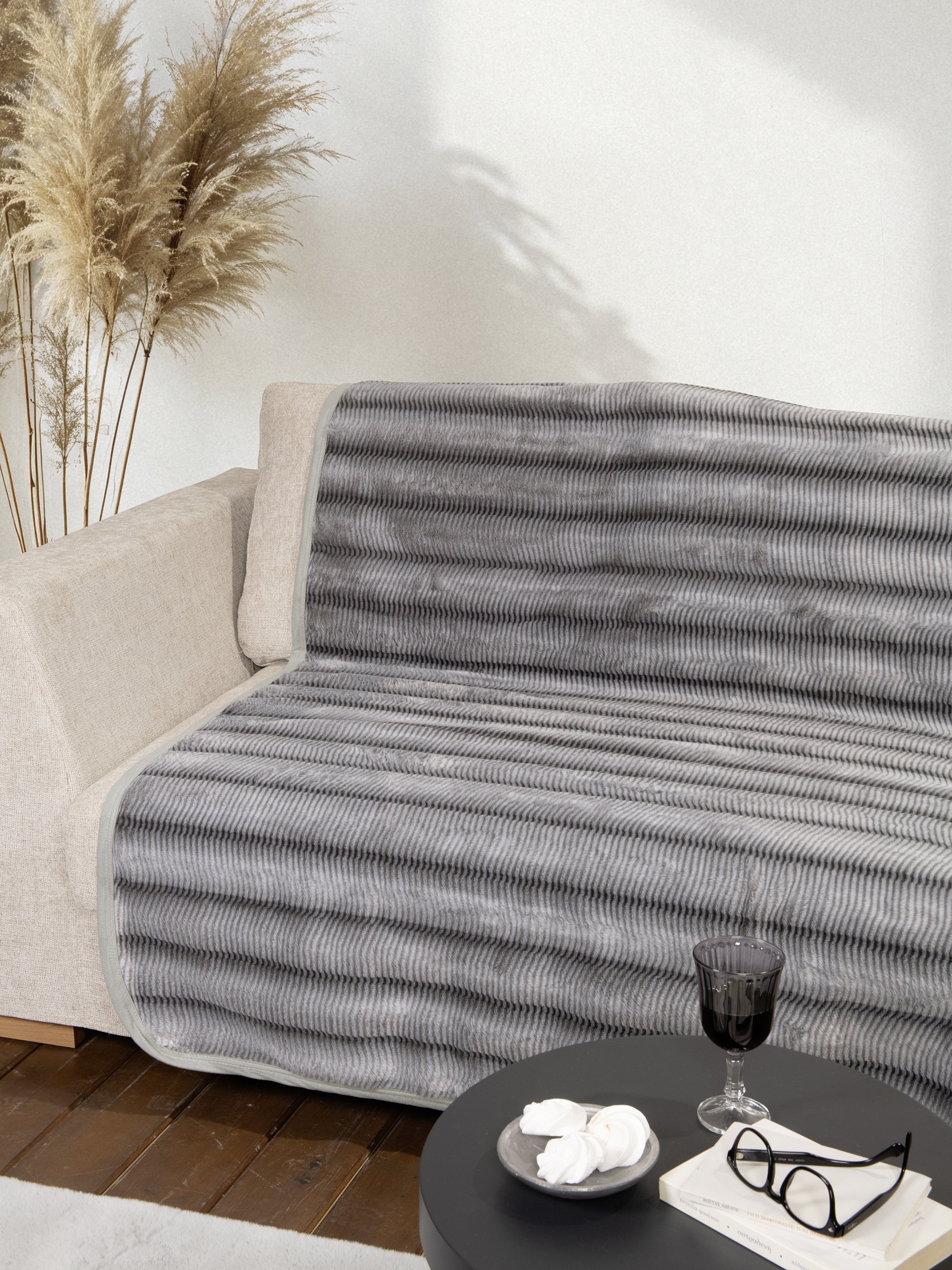 Ριχτάρι Αντιολισθητικό 180x180 - Lunetta Light Gray από την εταιρεία Nima Home