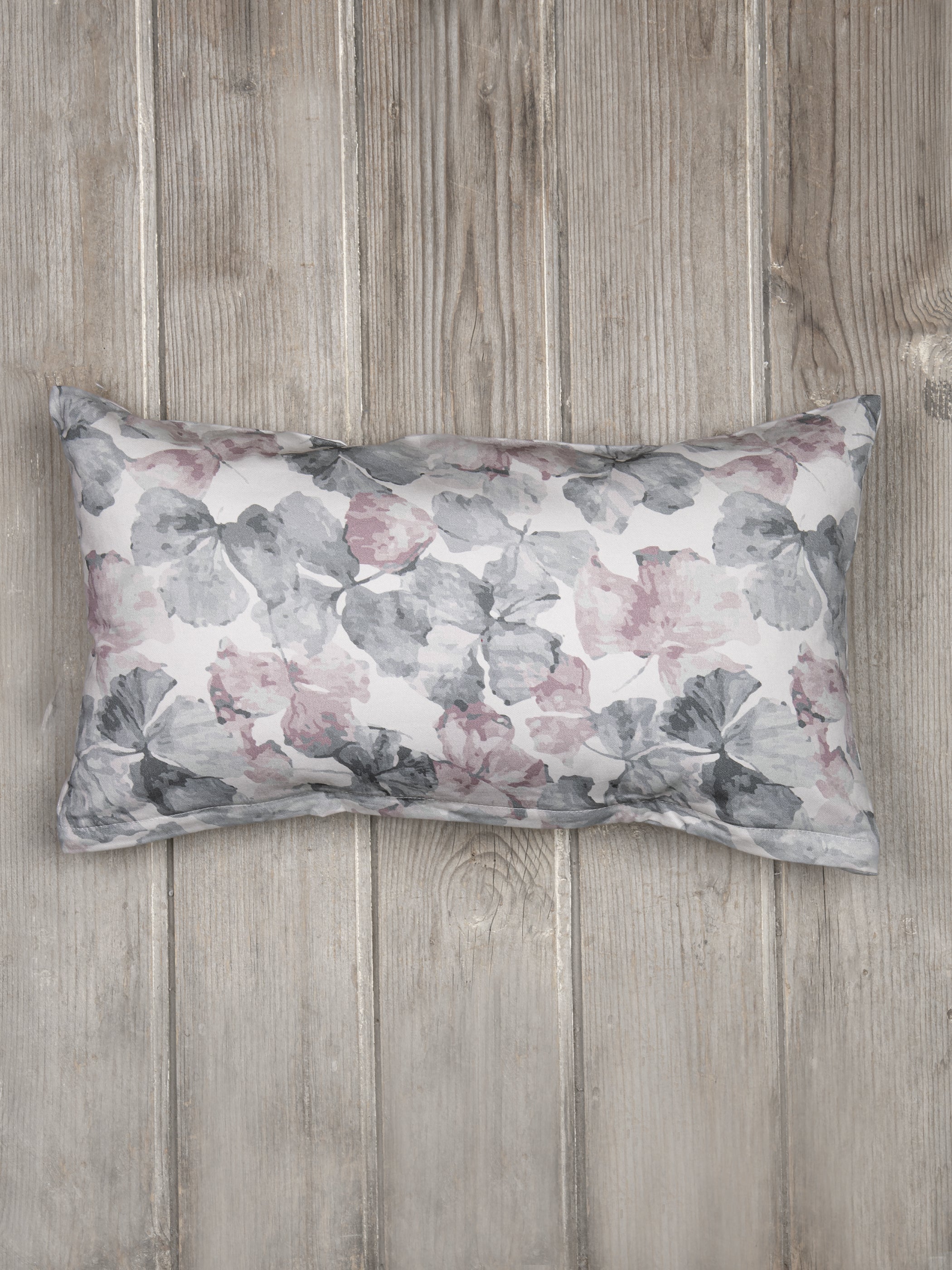 Διακοσμητική Μαξιλαροθήκη 35x55 - Petal από την εταιρεία Nima Home