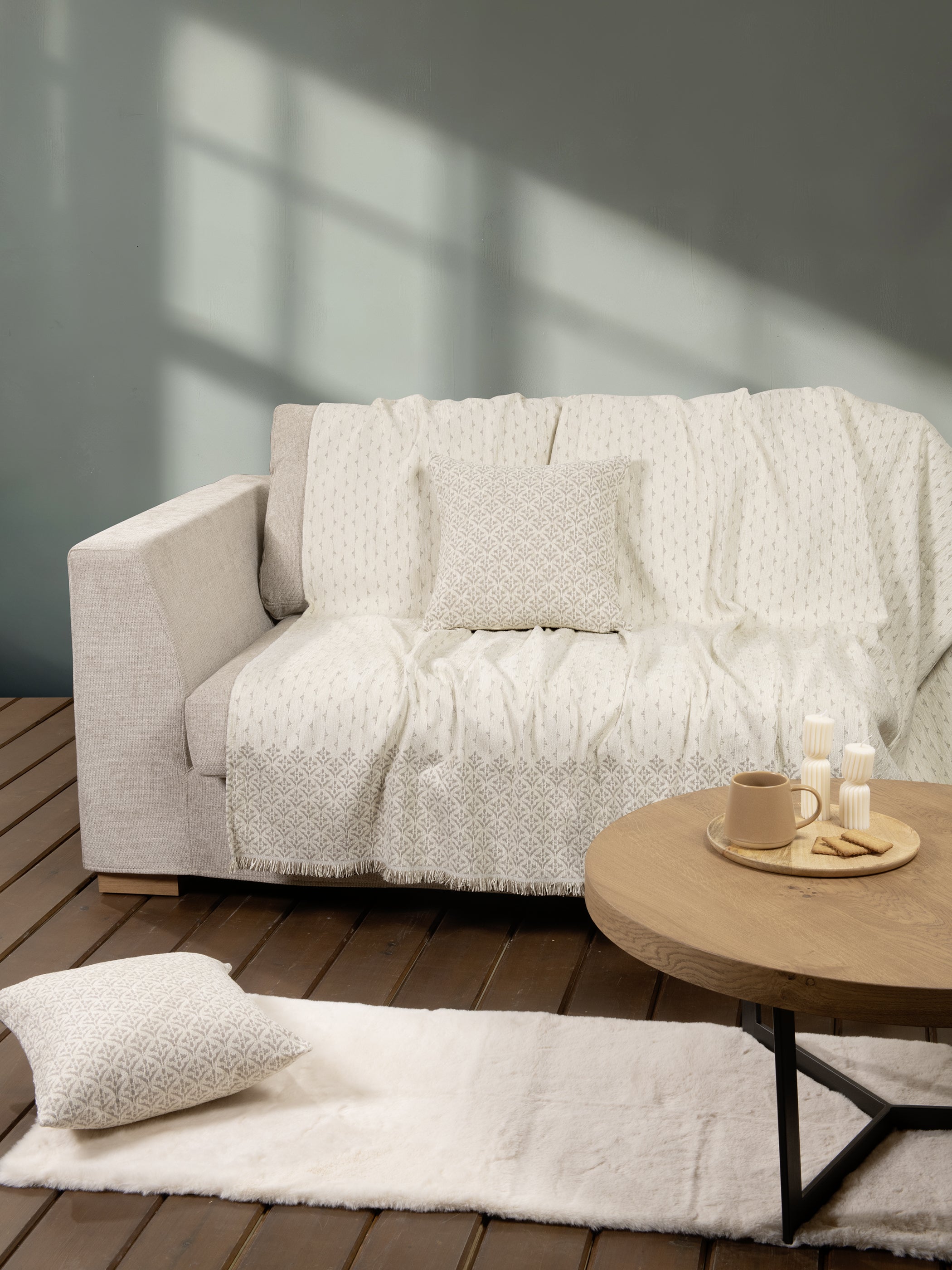 Ριχτάρι 180x240 - Roselle Ivory από την εταιρεία Nima Home