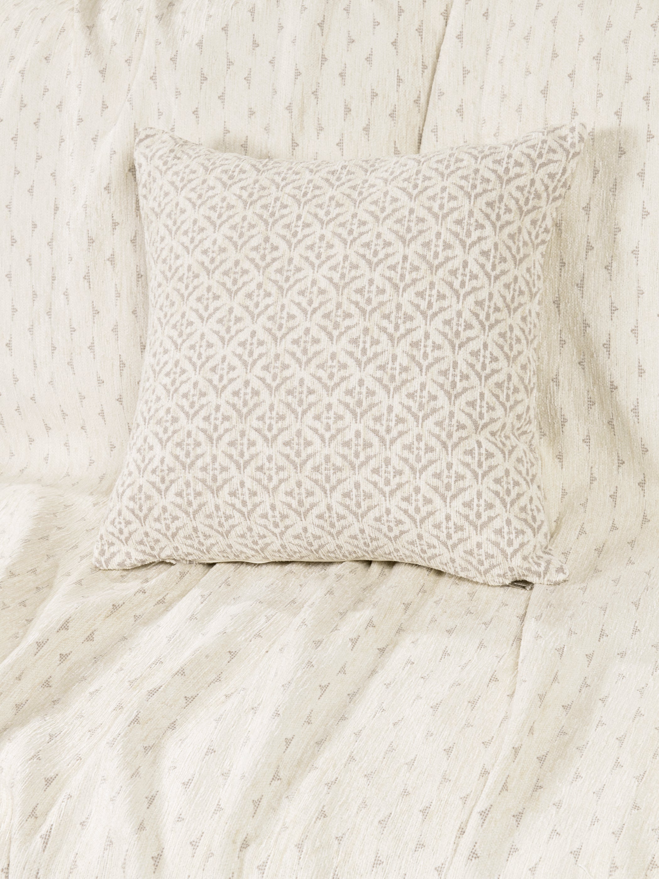 Ριχτάρι 180x350 - Roselle Ivory από την εταιρεία Nima Home