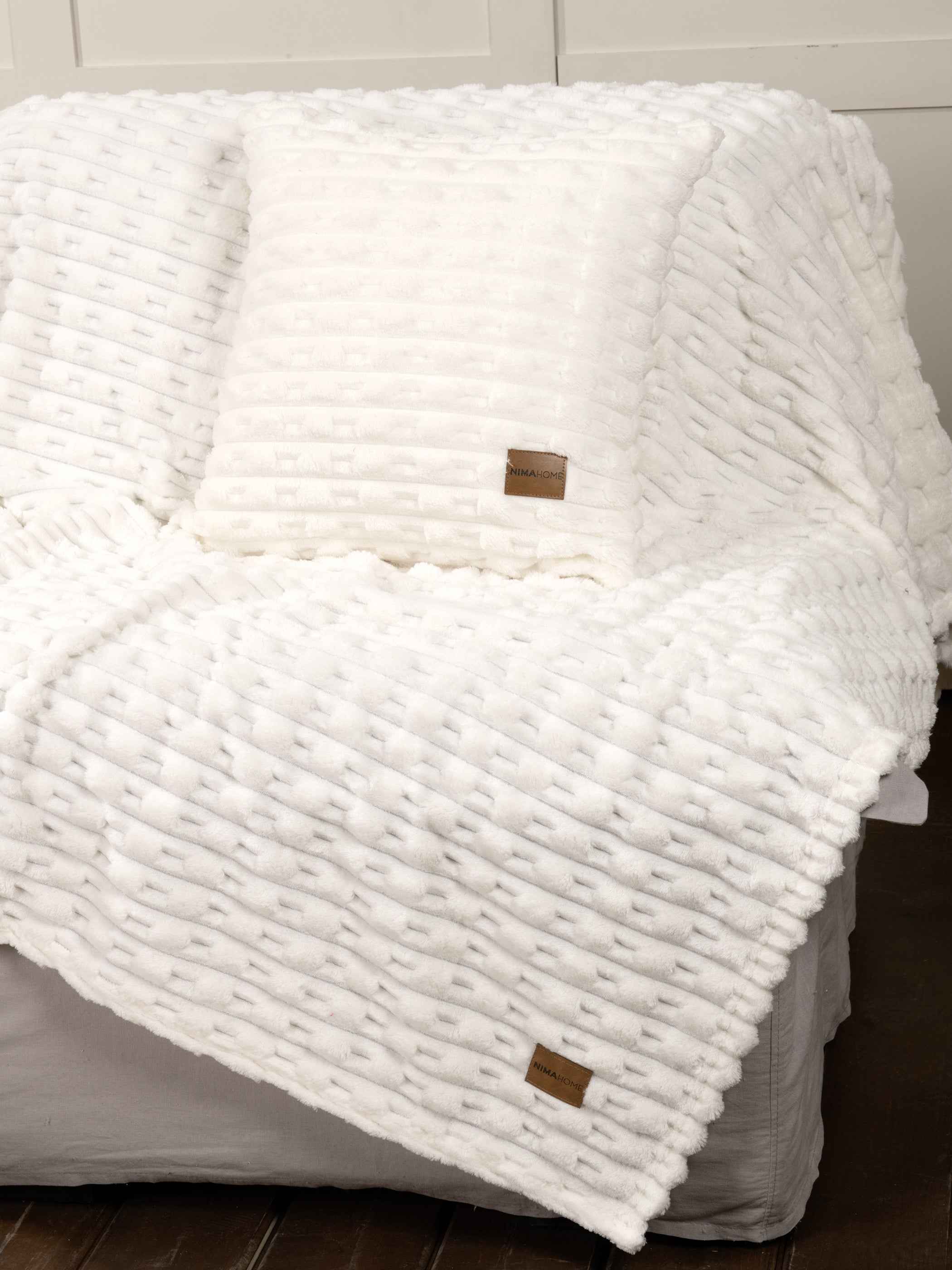 Διακοσμητική Μαξιλαροθήκη 45x45 - Savara Ivory από την εταιρεία Nima Home