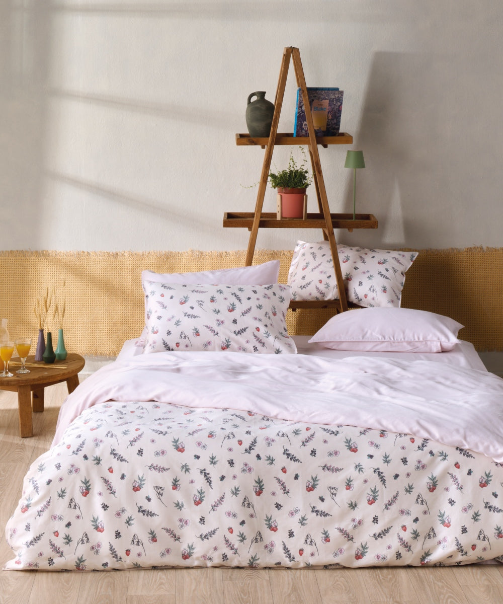 FRUTILLA 14 ΣΕΝΤΟΝΙ ΥΠΕΡΔΙΠΛΟ ΣΕΤ 4 ΤΕΜ Υπέρδιπλο 2 * 240 x 270 + 2 * 50 x 70 + 1 από την εταιρεία KENTIA