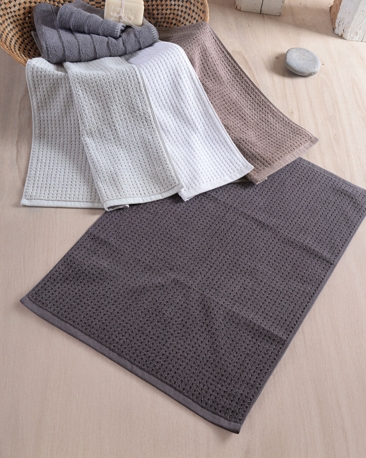 ALLEN - Χαλάκι από την εταιρεία Rythmos Home