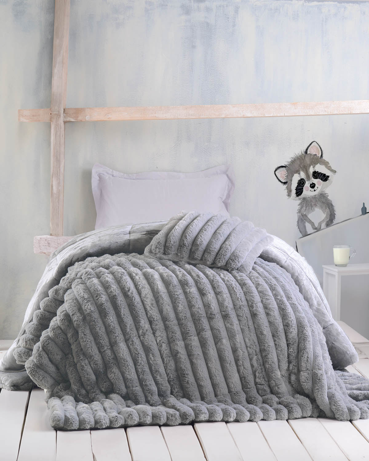 TRINITY Γκρι - Κουβερτοπάπλωμα Ημίδιπλο Γκρι 160 x 220 από την εταιρεία Rythmos Home