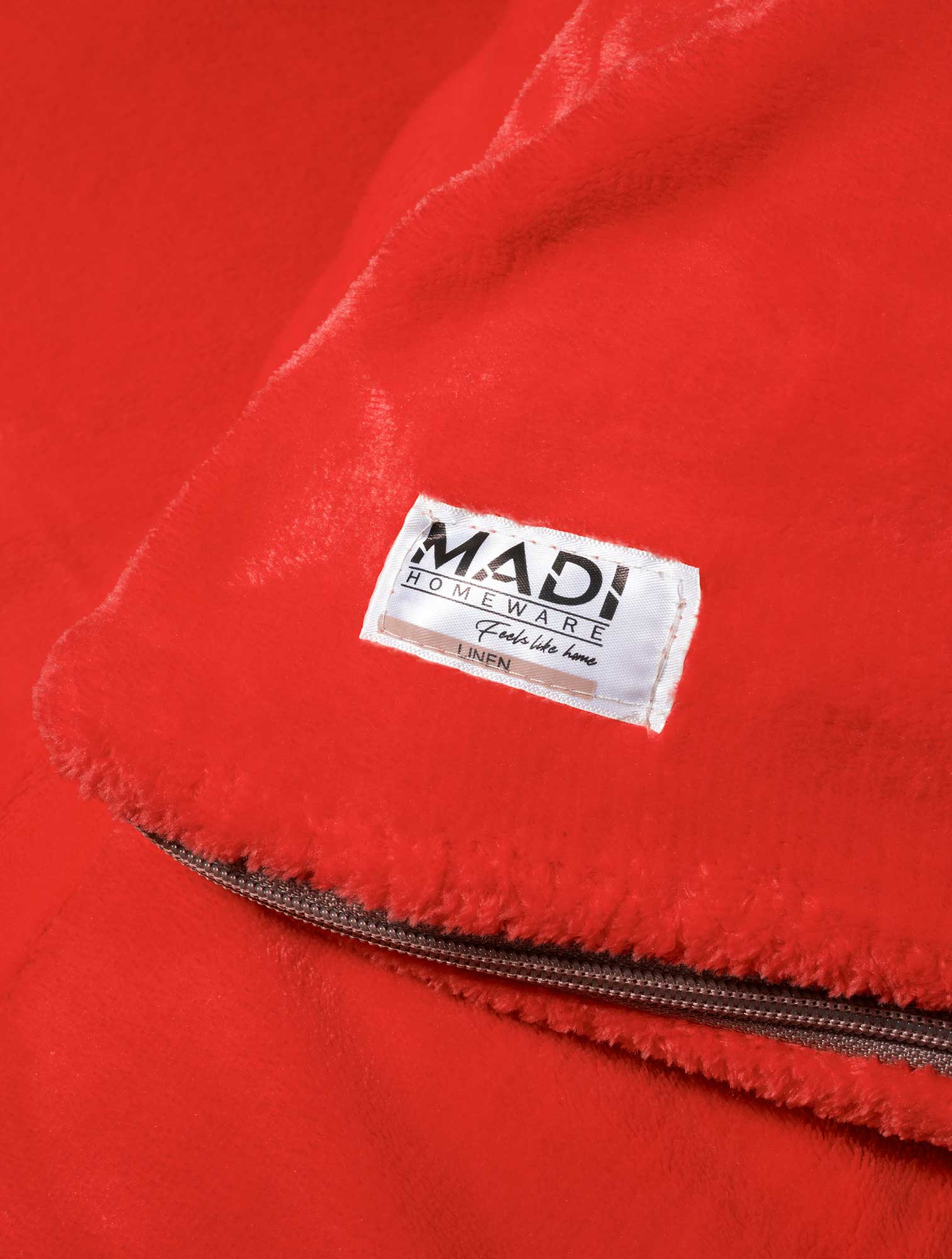 Κουβέρτα DULL RED από την εταιρεία Madi