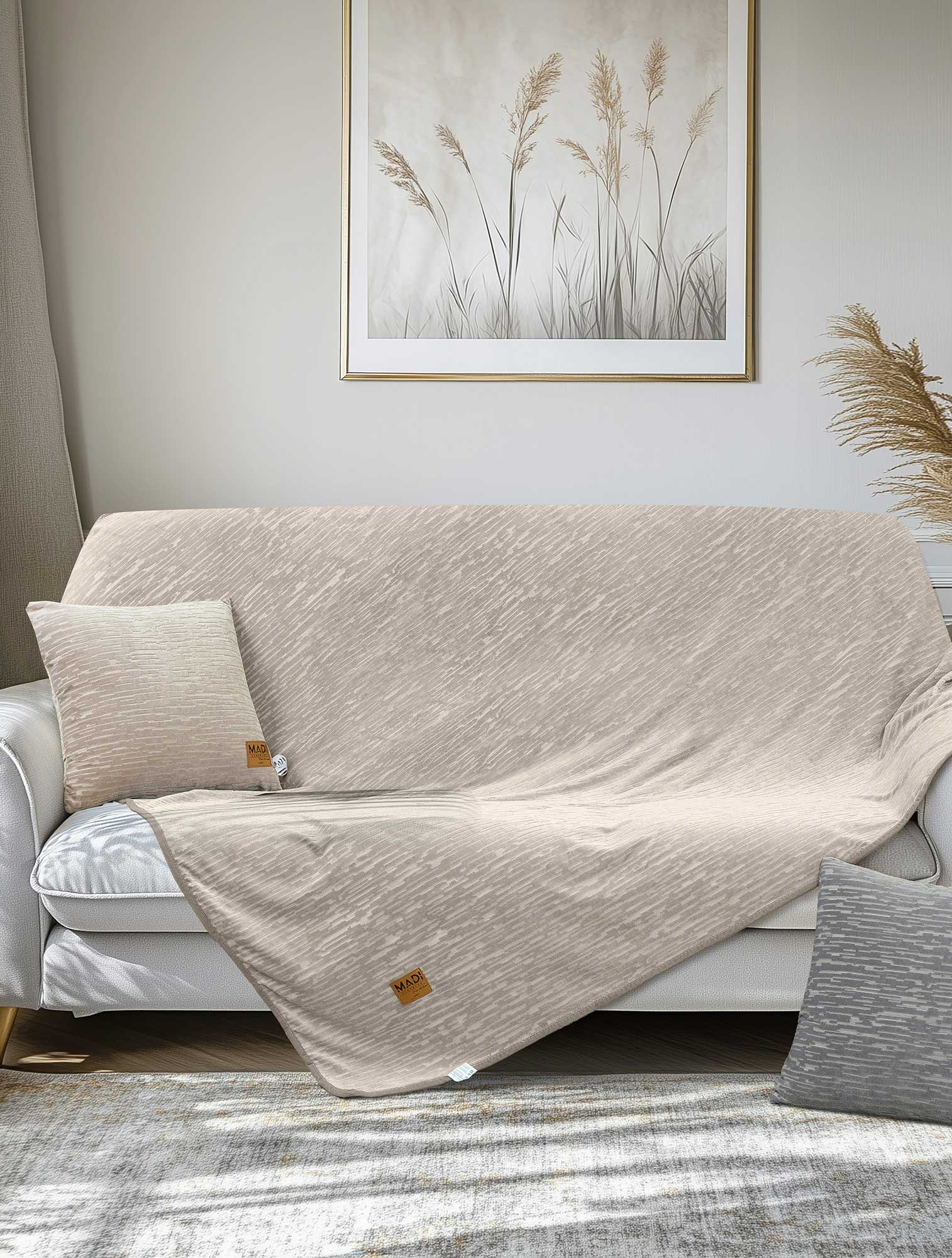 Ριχτάρι VERITAS BEIGE από την εταιρεία Madi