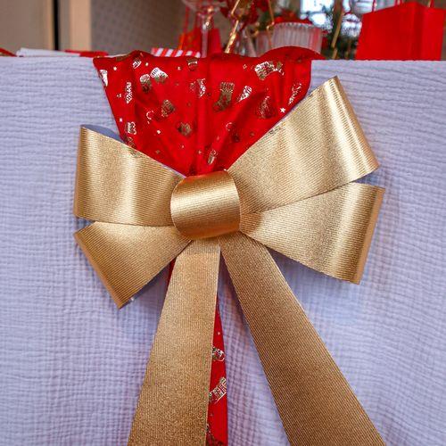 Φιόγκος σε Μεταλλικό Χρυσό 32 x 37 cm