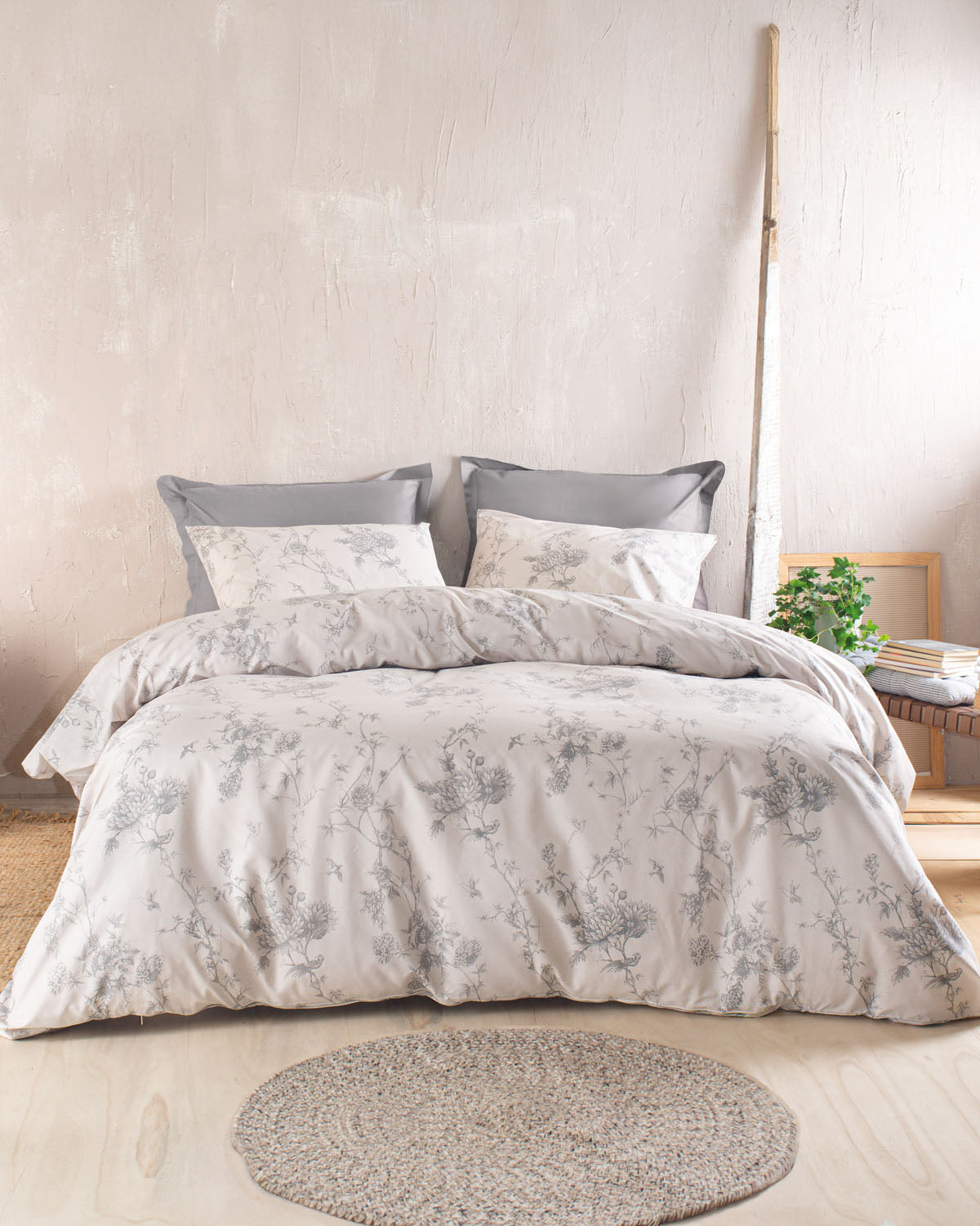 AURORA Μπεζ - Σετ κουβερλί Next από την εταιρεία Rythmos Home