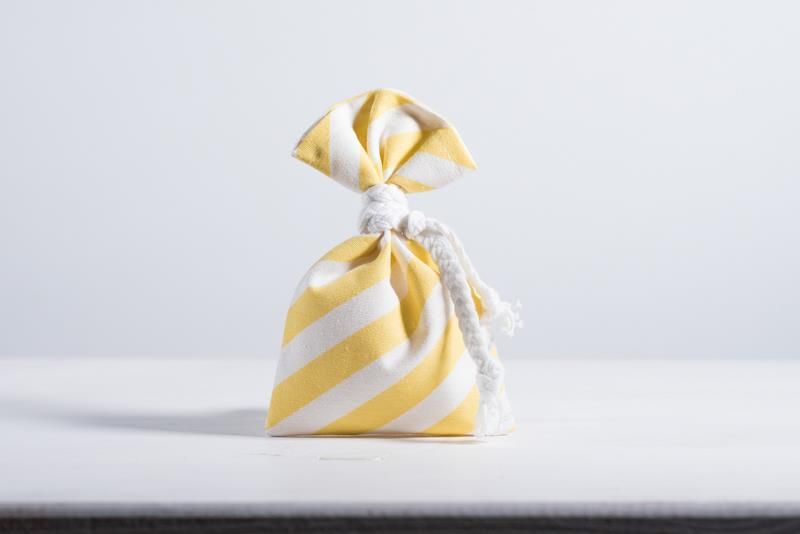 ΠΟΥΓΚΙ ΔΙΑΓΩΝΙΑ ΡΙΓΑ ΚΙΤΡΙΝΗ 12 x 17 cm
