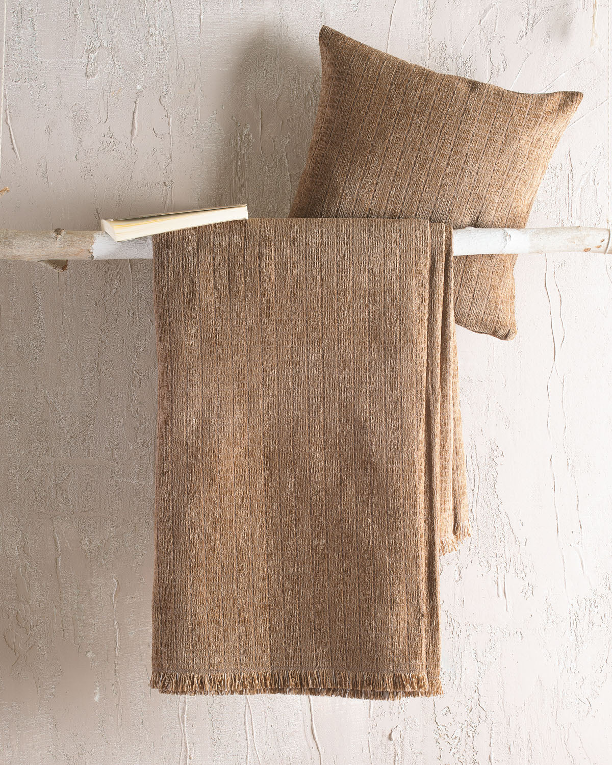 CORVET Καφέ - Μαξιλαροθήκη από την εταιρεία Rythmos Home