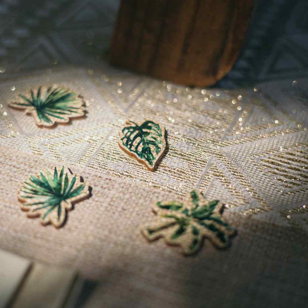 8 ξύλινα κομφετί σε σχήμα Coco Palm 2,5-3,5cm