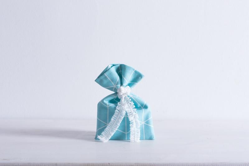 ΠΟΥΓΚΙ ΓΕΩΜ ΡΟΜΒΟΥΣ ΓΑΛΑΖΙΟ 12 x 17 cm