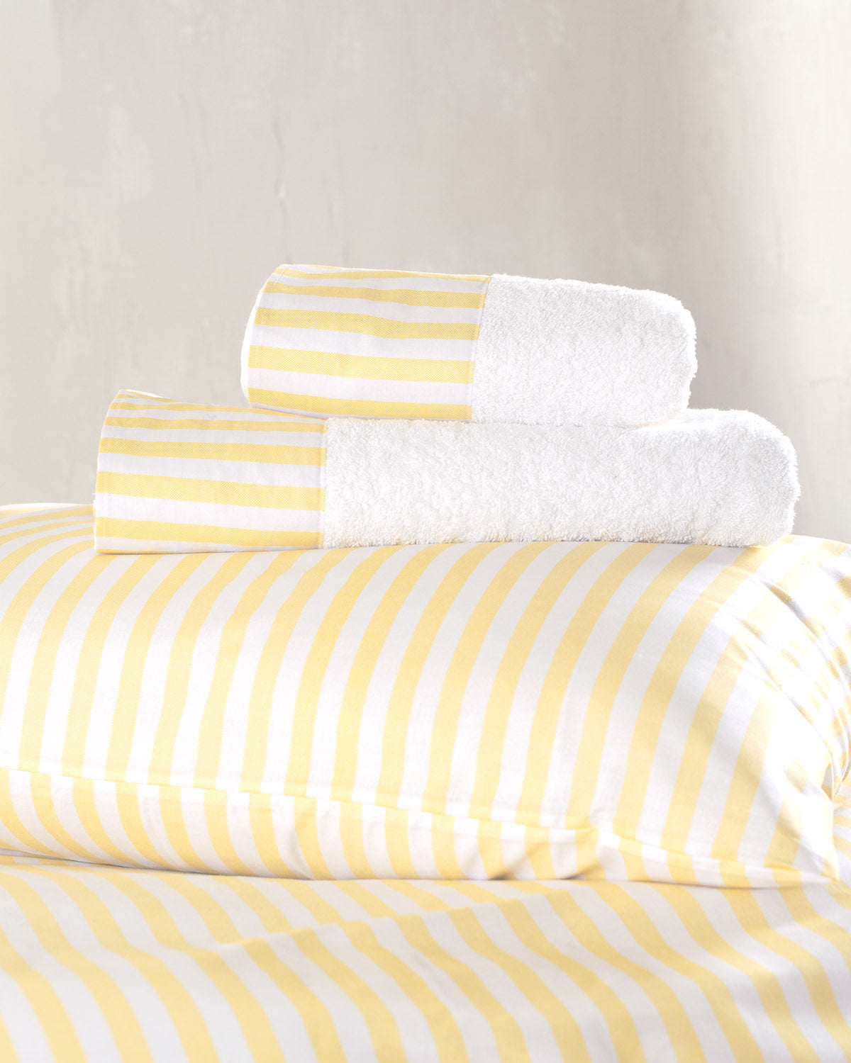 ELOISE ΚΙΤΡΙΝΟ - Σετ παπλωματοθήκη Diva από την εταιρεία Rythmos Home