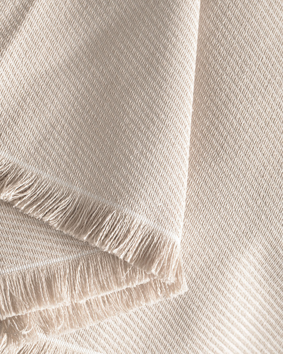 REVE Μπεζ - Μαξιλαροθήκη από την εταιρεία Rythmos Home