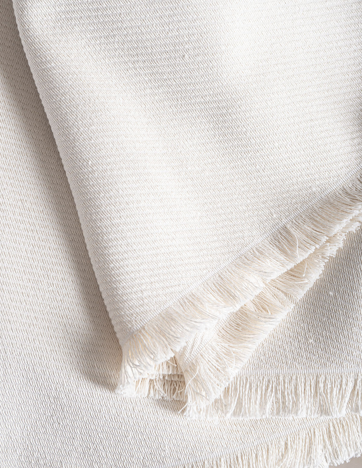 REVE - Ριχτάρι Εκρού από την εταιρεία Rythmos Home