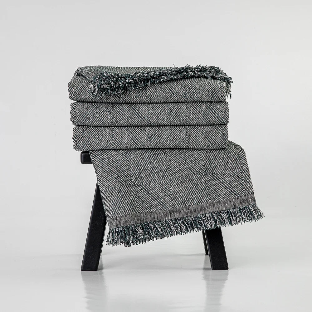 Ριχτάρι Σενίλ Διθέσιο Bari από την εταιρεία Borea Home Textiles