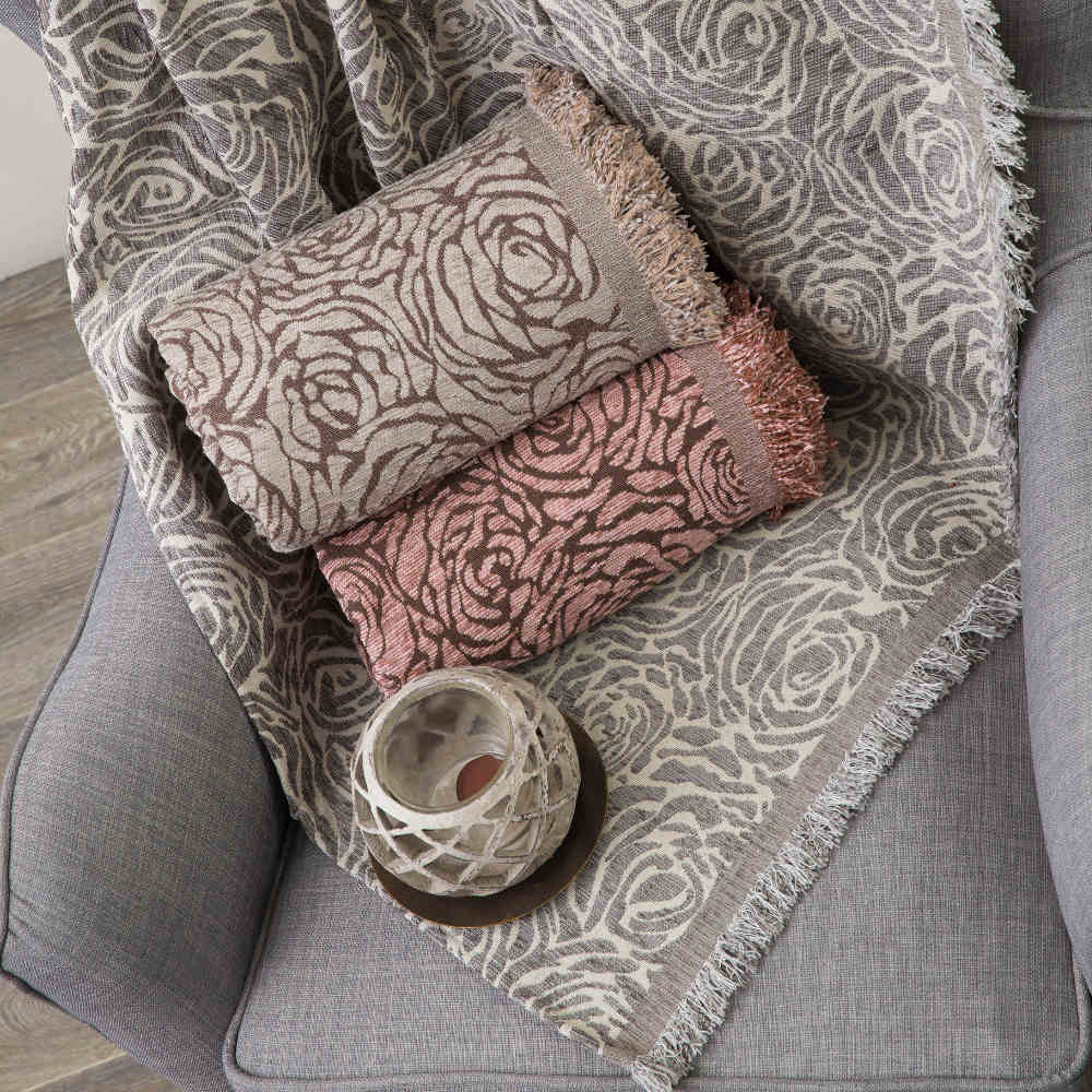 Ριχτάρι Σενίλ Διθέσιο Roses από την εταιρεία Borea Home Textiles