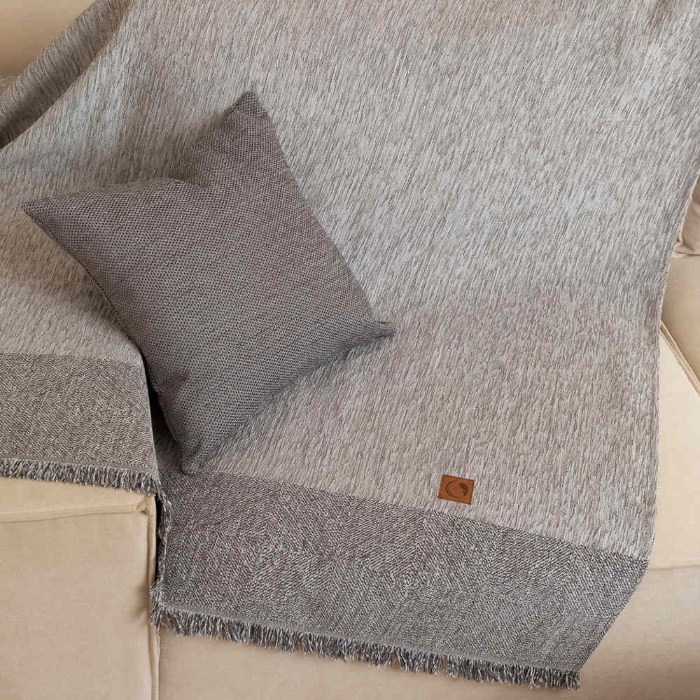 Ριχτάρι Σενίλ Τριθέσιο Square από την εταιρεία Borea Home Textiles