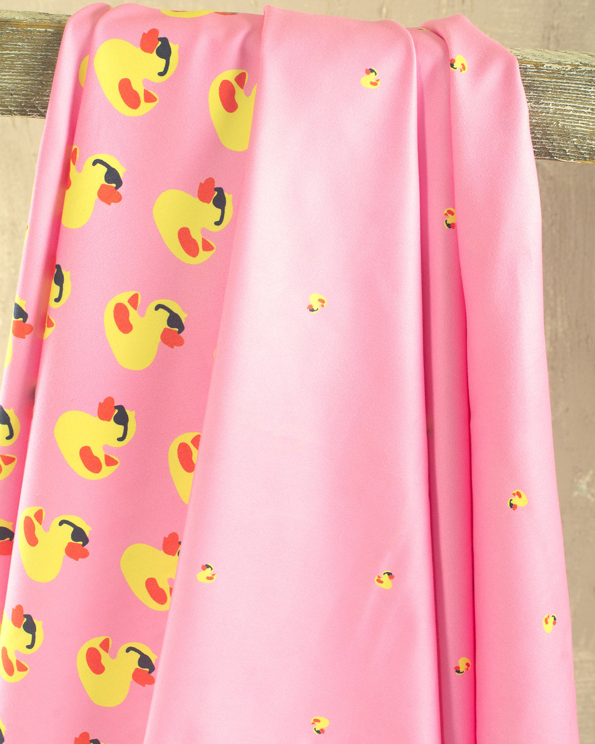 DUCK Ροζ - Πετσέτα ΘΑΛΑΣΣΗΣ από την εταιρεία Rythmos Home