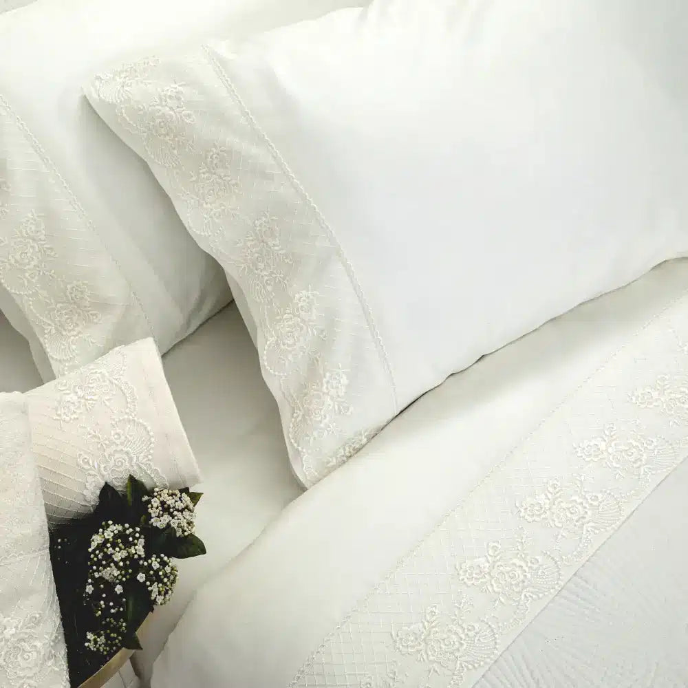 Σεντόνια Με Δαντέλα Σετ Ηλέκτρα Υπέρδιπλα από την εταιρεία Borea Home Textiles