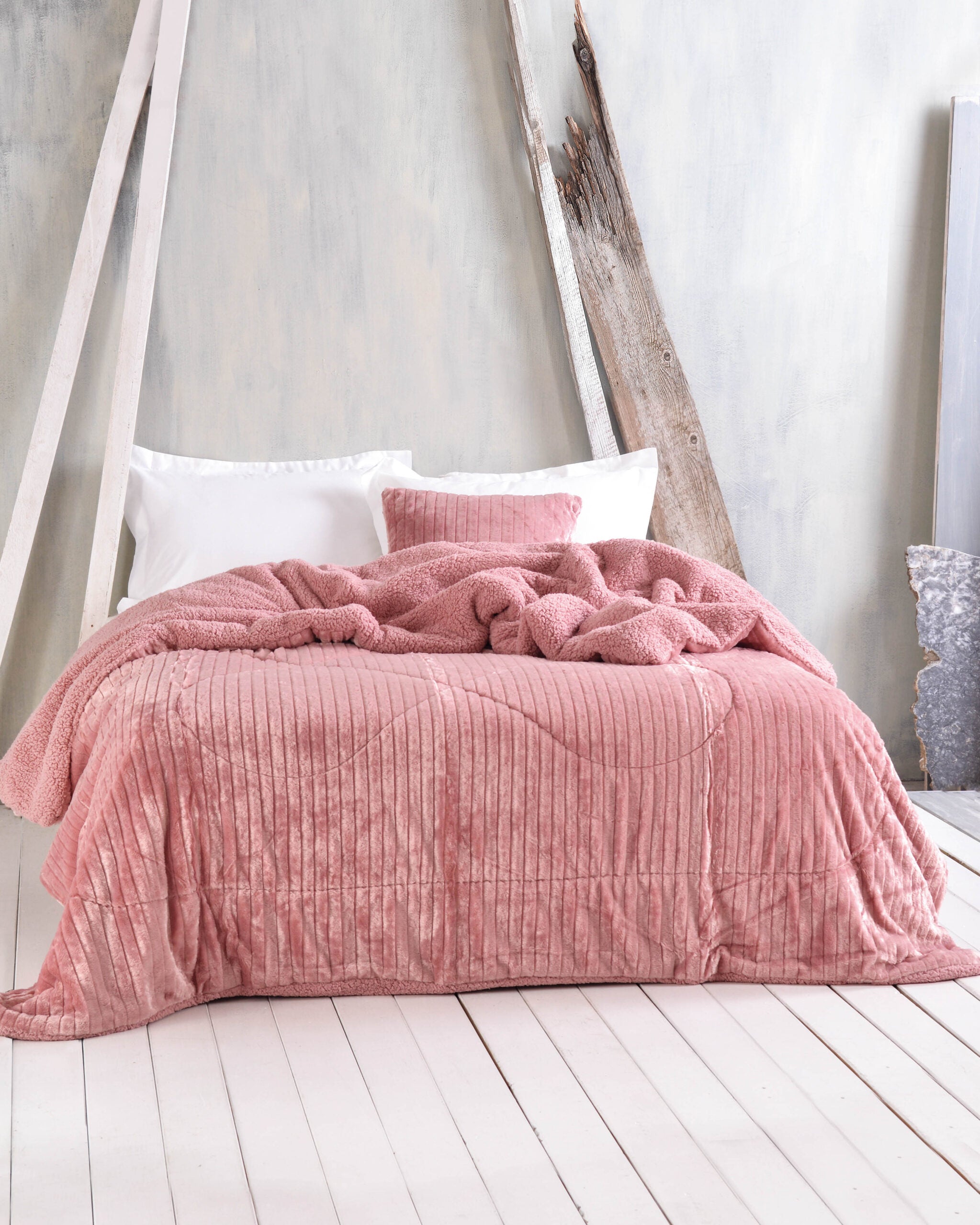 SHABBY Ροζ - Κουβερτοπάπλωμα Ημίδιπλο Ροζ 160 x 220 από την εταιρεία Rythmos Home